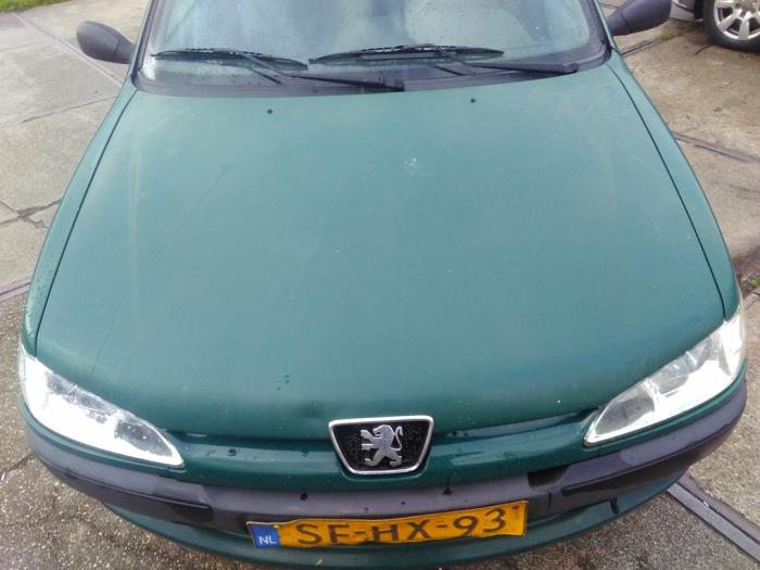 Peugeot 306 1.4 SL,SR Sloopvoertuig (1997, Groen)