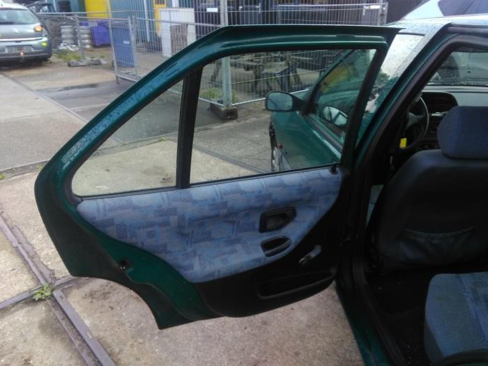 Peugeot 306 1.4 SL,SR Sloopvoertuig (1997, Groen)