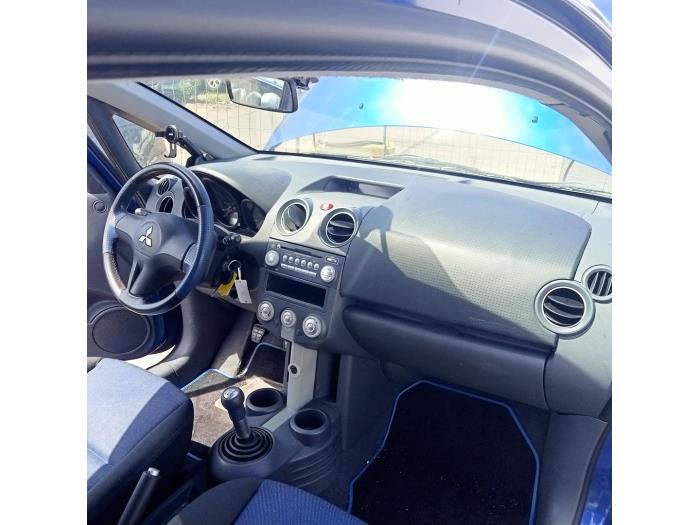 Mitsubishi Colt 1.5 16V Sloopvoertuig (2007, Blauw)