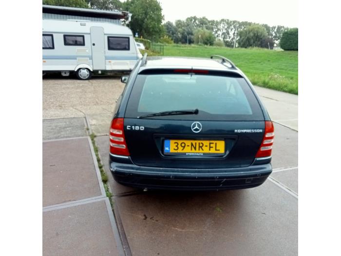 Mercedes C Combi 1.8 C-180K 16V Sloopvoertuig (2004, Zwart)