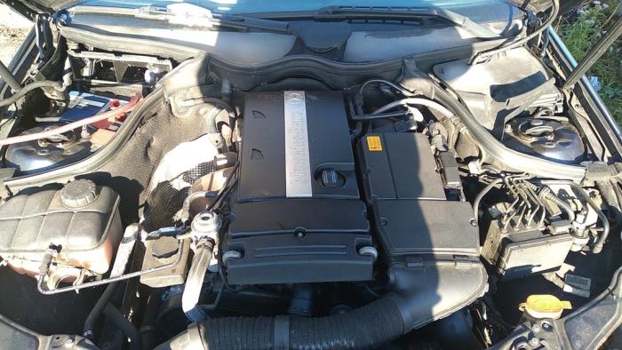 Mercedes C Combi 1.8 C-180K 16V Sloopvoertuig (2004, Zwart)