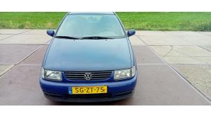 Volkswagen Polo III 1.6i 75  (Sloop)