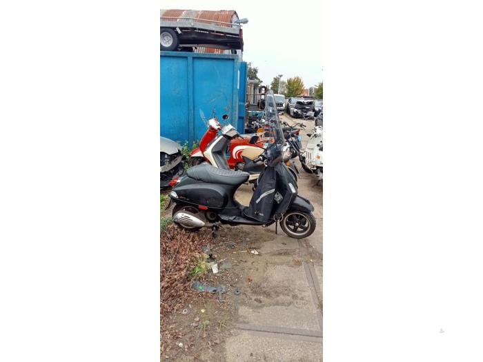 Piaggio Sloopvoertuig (2013, Graniet)