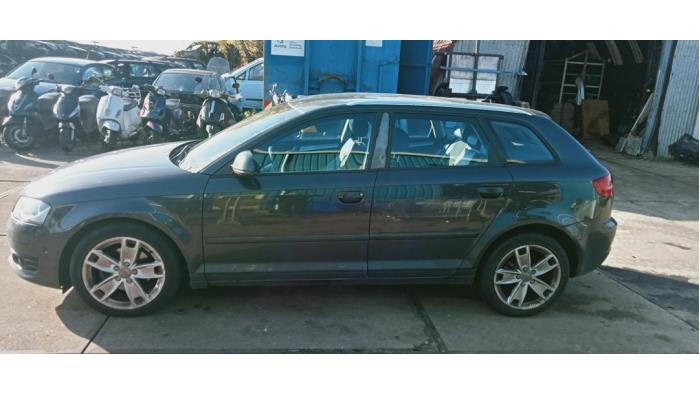 Audi A3 Sportback 1.4 TFSI 16V Sloopvoertuig (2009, Grijs)