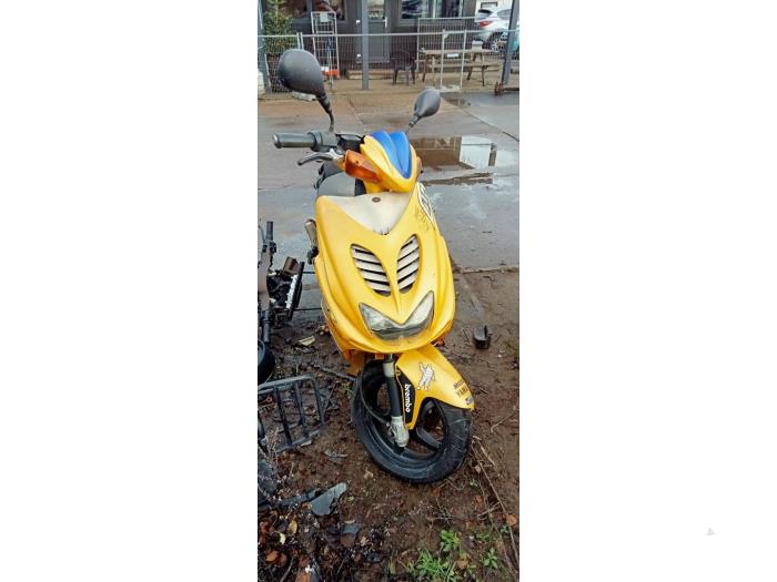 Yamaha Scooter (Sloopvoertuig, 2006)