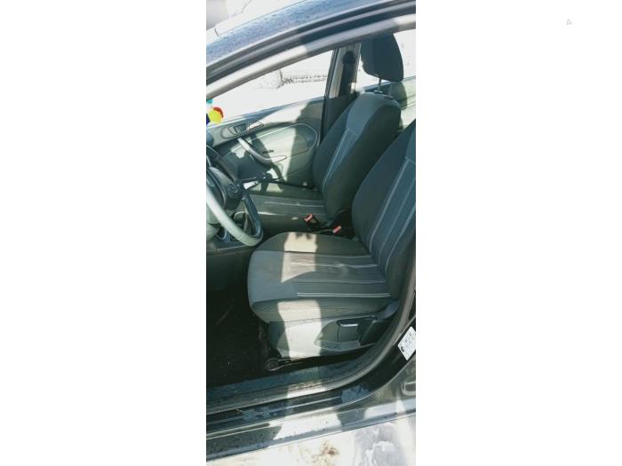 Ford Fiesta 6 1.25 16V Sloopvoertuig (2009, Zwart)
