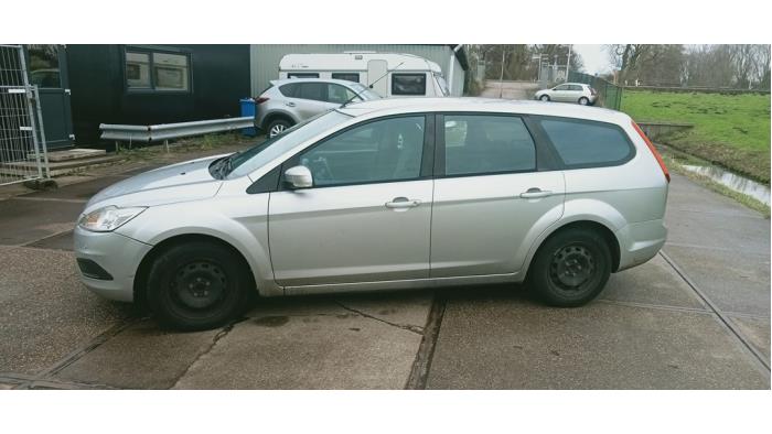 Ford Focus 2 Wagon 1.6 16V Sloopvoertuig (2010, Grijs)