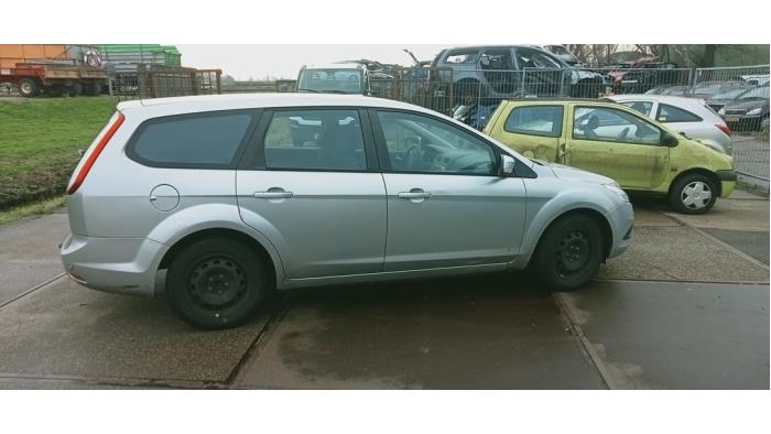 Ford Focus 2 Wagon 1.6 16V Sloopvoertuig (2010, Grijs)