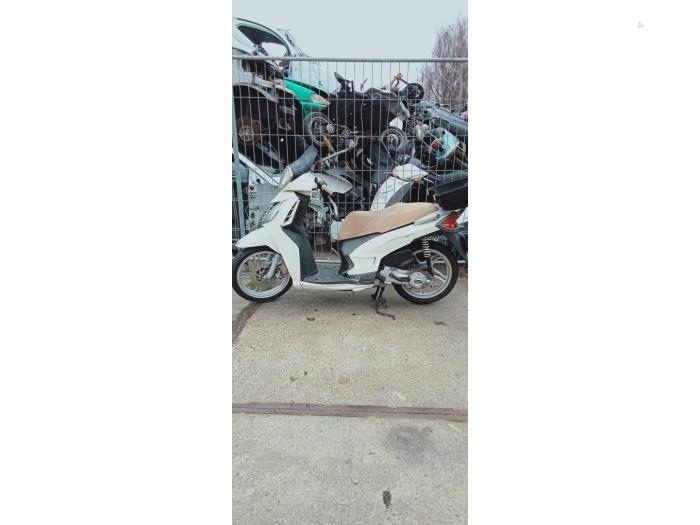 Malaguti Centro Scooter (Sloopvoertuig, 2011, Graniet)