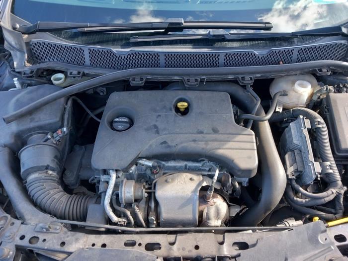 Opel Astra K 1.0 Turbo 12V Sloopvoertuig (2016, Zwart)