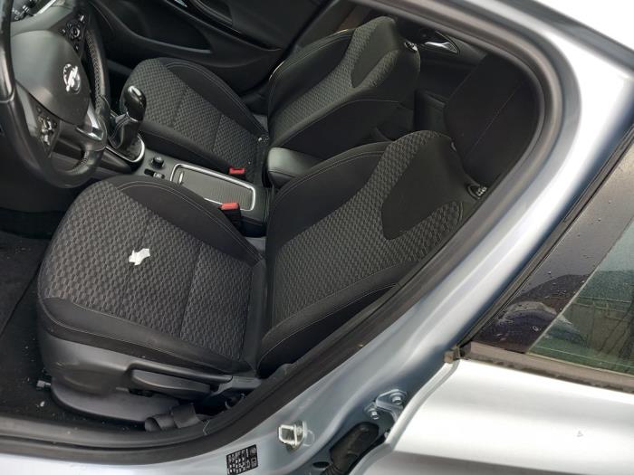 Opel Astra K Sports Tourer 1.4 Turbo 16V Sloopvoertuig (2016, Blauw)