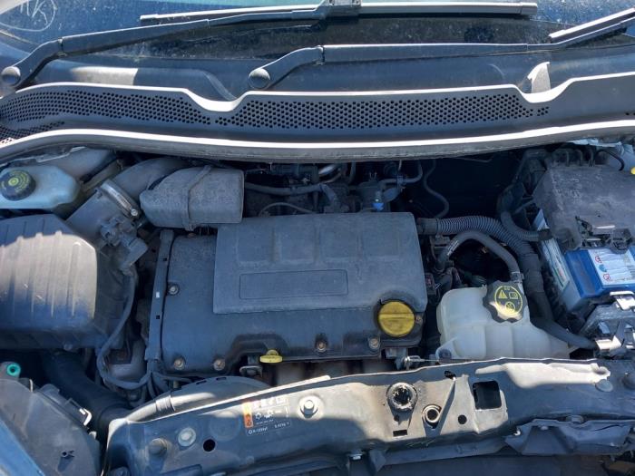 Opel Adam 1.4 16V Sloopvoertuig (2017, Wit)