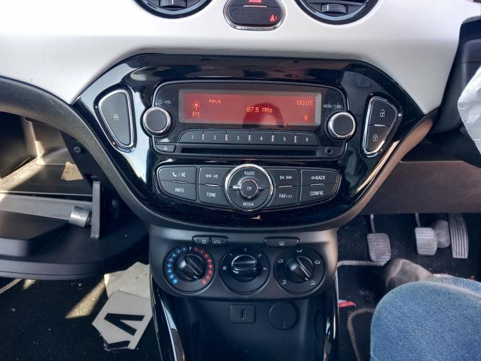 Opel Adam 1.4 16V Sloopvoertuig (2017, Wit)