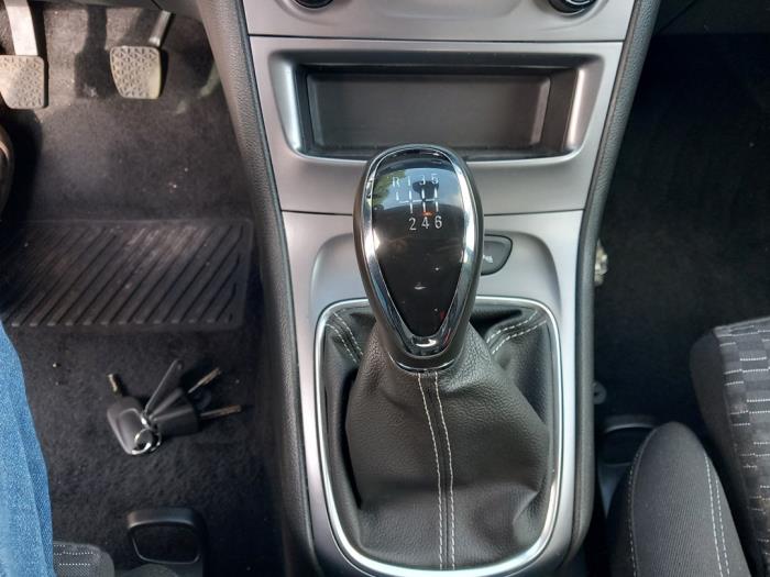 Opel Astra K 1.6 CDTI 110 16V Sloopvoertuig (2019, Zilvergrijs, Zilver)