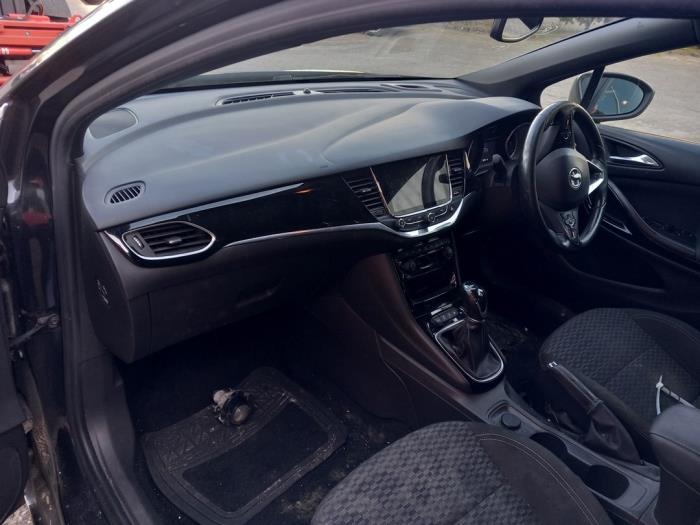 Opel Astra K 1.0 SIDI Turbo 12V Sloopvoertuig (2016, Zwart, Grafiet)