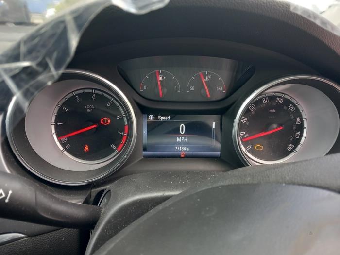 Opel Astra K 1.0 SIDI Turbo 12V Sloopvoertuig (2016, Wit)