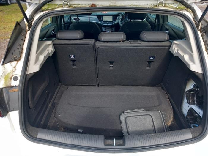 Opel Astra K 1.0 SIDI Turbo 12V Sloopvoertuig (2016, Wit)