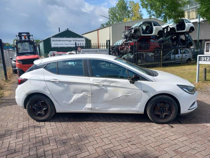 Opel Astra K 1.0 SIDI Turbo 12V Sloopvoertuig (2016, Wit)