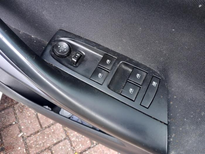 Opel Astra K 1.0 SIDI Turbo 12V Sloopvoertuig (2016, Wit)