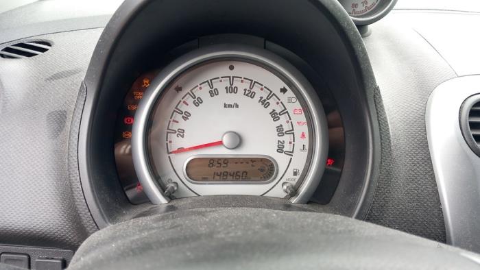 Opel Agila 1.0 12V ecoFLEX Sloopvoertuig (2010, Zwart)