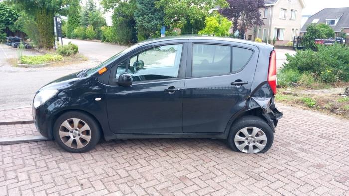 Opel Agila 1.0 12V ecoFLEX Sloopvoertuig (2010, Zwart)
