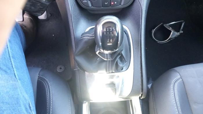 Opel Meriva 1.4 Turbo 16V ecoFLEX Sloopvoertuig (2010, Zilvergrijs, Carbon, Grijs)