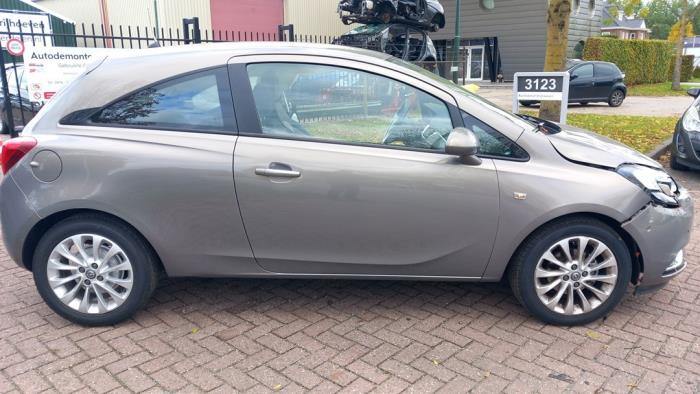 Opel Corsa E 1.4 16V Sloopvoertuig (2015, Bruin)