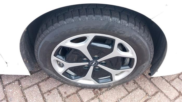 Opel Ampera 1.4 16V Sloopvoertuig (2013, Wit)