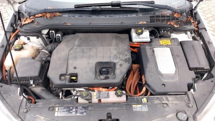 Opel Ampera 1.4 16V Sloopvoertuig (2013, Wit)