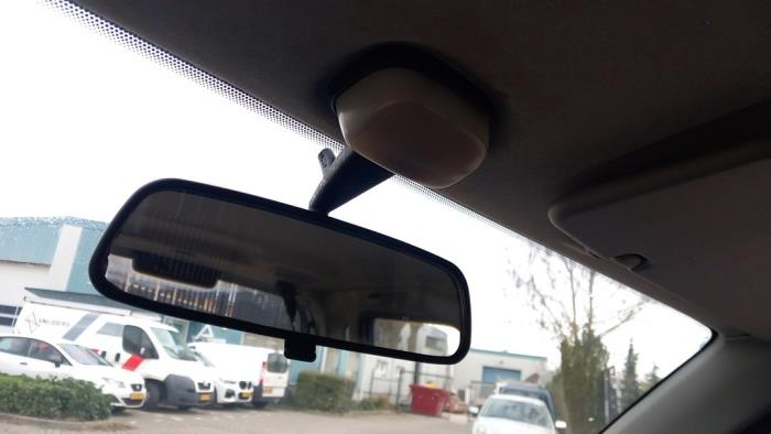 Opel Agila 1.2 16V Twin Port Sloopvoertuig (2005, Zilvergrijs)