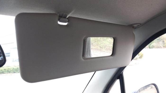 Opel Agila 1.2 16V Twin Port Sloopvoertuig (2005, Zilvergrijs)