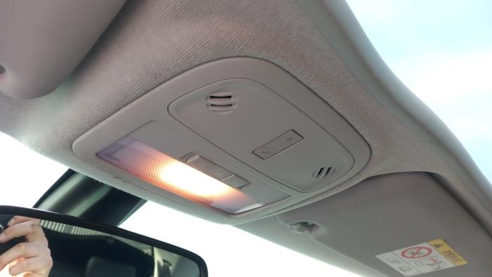 Opel Adam 1.0 Ecotec 12V SIDI Turbo Sloopvoertuig (2015, Zilvergrijs)