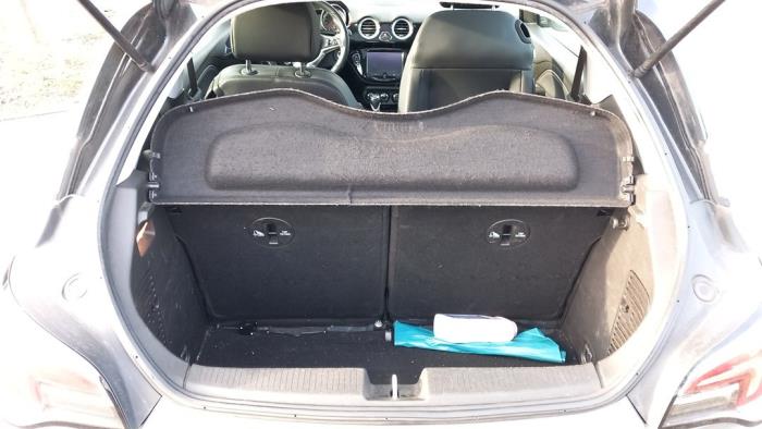 Opel Adam 1.0 Ecotec 12V SIDI Turbo Sloopvoertuig (2015, Zilvergrijs)