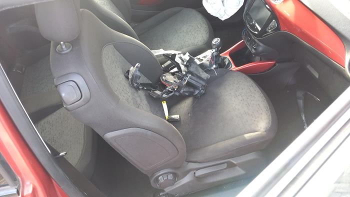 Opel Adam 1.2 16V Sloopvoertuig (2013, Rood)