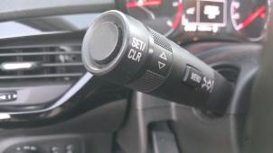 Opel Corsa E 1.3 CDTi 16V ecoFLEX Sloopvoertuig (2015, Zilvergrijs, Zilver)