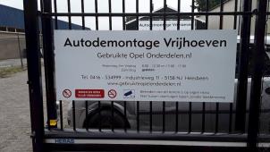 Opel Corsa E 1.3 CDTi 16V ecoFLEX Sloopvoertuig (2015, Zilvergrijs, Zilver)