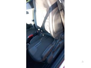 Opel Adam 1.4 16V Bi-Fuel Ecoflex Sloopvoertuig (2015, Rood)