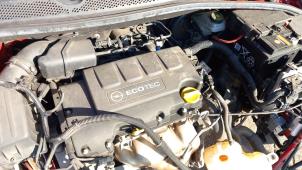 Opel Adam 1.4 16V Bi-Fuel Ecoflex Sloopvoertuig (2015, Rood)