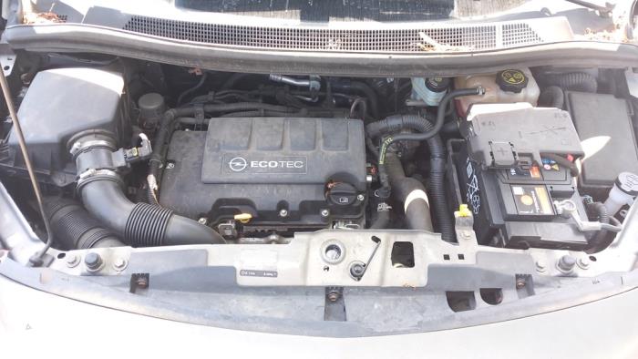 Opel Meriva 1.4 Turbo 16V Ecotec Sloopvoertuig (2012, Zilvergrijs, Bruin)