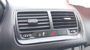 Opel Meriva 1.4 Turbo 16V Ecotec Sloopvoertuig (2012, Zilvergrijs, Bruin)