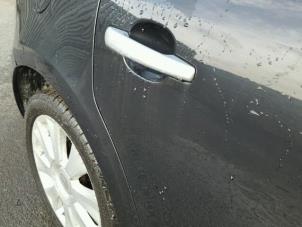 Citroen C4 Berline 2.0 HDi 16V 138 Sloopvoertuig (2005, Metallic, Zwart)