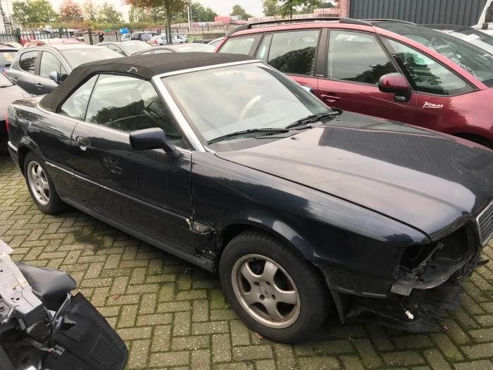 Audi Cabrio 2.3 E Sloopvoertuig (1994, Blauw)