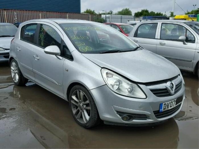 Opel Corsa D 1.4 16V Twinport Sloopvoertuig (2008, Zilver)