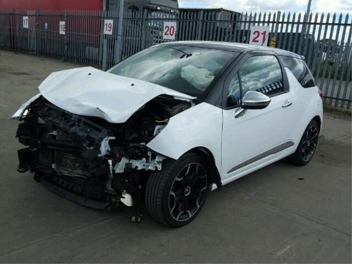 Citroen DS3 1.6 HDiF 16V Sloopvoertuig (2011, Wit, Blank, Zwart)