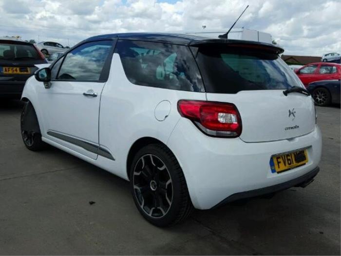 Citroen DS3 1.6 HDiF 16V Sloopvoertuig (2011, Wit, Blank, Zwart)
