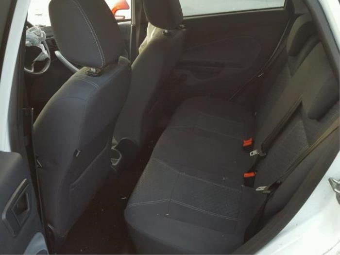 Ford Fiesta 6 1.25 16V Sloopvoertuig (2010, Roze, Wit)