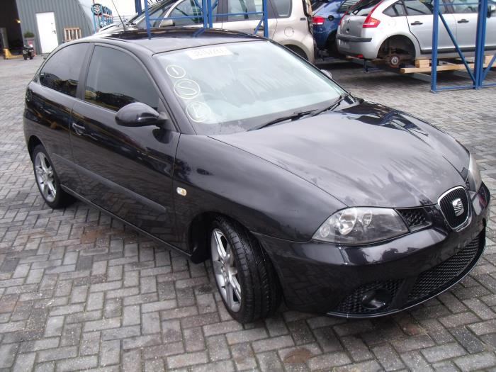 Seat Ibiza III 1.4 16V 100 Sloopvoertuig (2007, Zwart)