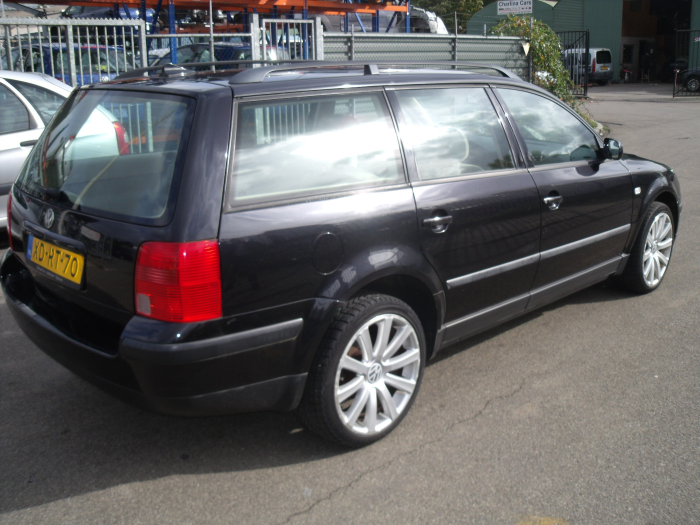 Volkswagen Passat Variant 2.3 VR5 Sloopvoertuig (1998, Zwart)