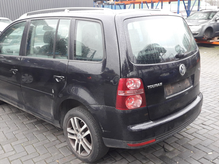 Volkswagen Touran 1.9 TDI 105 Euro 3 Sloopvoertuig (2007, Zwart)