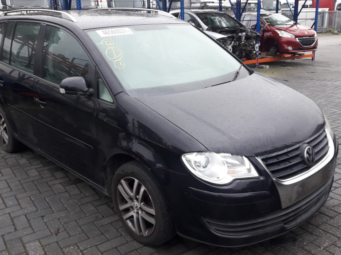 Volkswagen Touran 1.9 TDI 105 Euro 3 Sloopvoertuig (2007, Zwart)